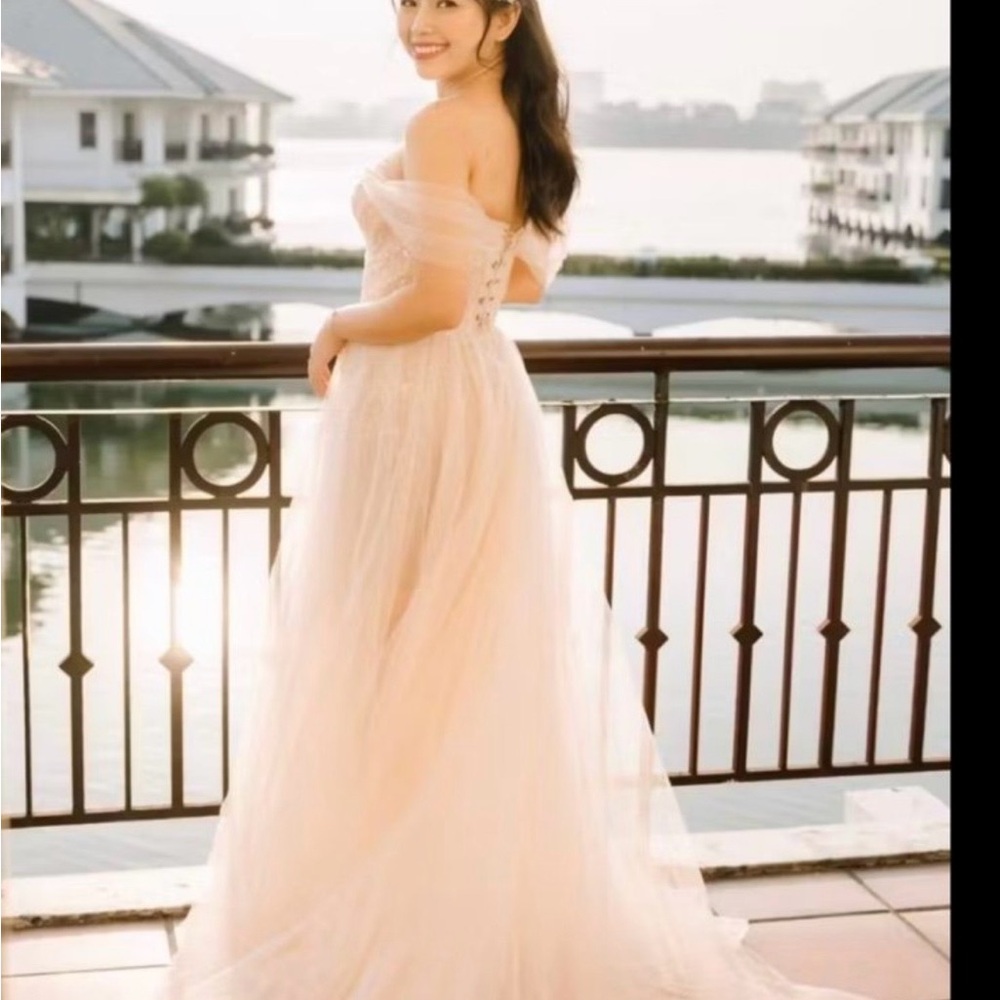 New KISSPROM Elegant Corset Cream Maxi Dress